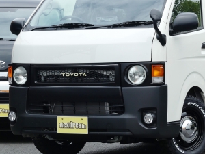 ハイエースバンハイエースバン　vanlife