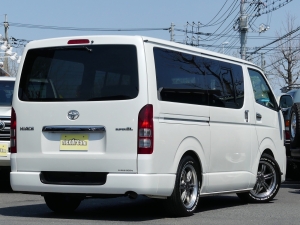 ハイエースバン3型後期モデル　S-GLの5ナンバー登録車両