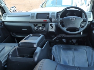 ハイエースバン3型後期モデル　S-GLの5ナンバー登録車両