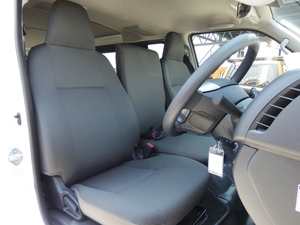 ハイエースバン新車ハイエースバン　DX　5速マニュアル車