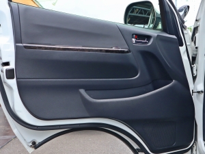ハイエースバンアウトドア　キャンプ　車中泊　バンライフ　１BOX　ベッド　キャンピングカー