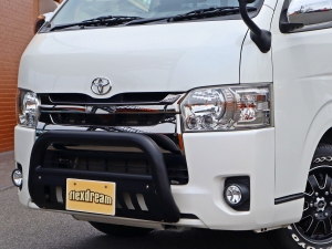 ハイエースバンアウトドア　キャンプ　車中泊　バンライフ　１BOX　ベッド　キャンピングカー