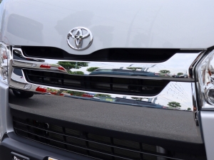ハイエースバンアウトドア　キャンプ　車中泊　バンライフ　１BOX　ベッド　キャンピングカー