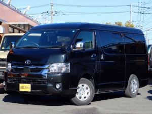 ハイエースバンアウトドア　キャンプ　車中泊　バンライフ　１BOX　ベッド　キャンピングカー