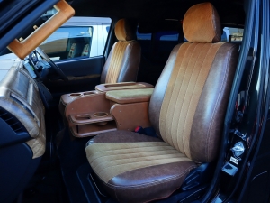 ハイエースバンアウトドア　キャンプ　車中泊　バンライフ　１BOX　ベッド　キャンピングカー