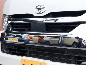 ハイエースワゴンキャンプ　車中泊　アウトドア　レジャー　内装架装