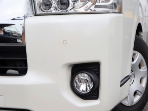 ハイエースワゴンキャンプ　車中泊　アウトドア　レジャー　内装架装
