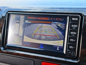 ハイエースバンアウトドア　キャンプ　車中泊　バンライフ　１BOX　ベッド　キャンピングカー