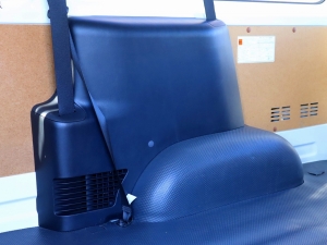 ハイエースバンアウトドア　キャンプ　車中泊　バンライフ　１BOX　ベッド　キャンピングカー