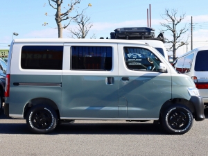タウンエースアウトドア　キャンプ　車中泊　バンライフ　１BOX　ベッド　キャンピングカー