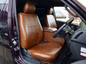 ハイエースバンアウトドア　キャンプ　車中泊　バンライフ　１BOX　ベッド　キャンピングカー