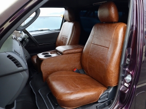 ハイエースバンアウトドア　キャンプ　車中泊　バンライフ　１BOX　ベッド　キャンピングカー