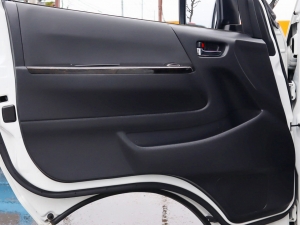 ハイエースバンアウトドア　キャンプ　車中泊　バンライフ　１BOX　ベッド　キャンピングカー