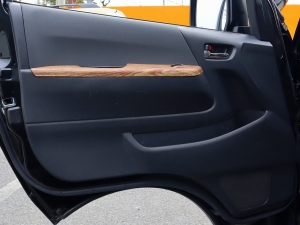ハイエースバンアウトドア　キャンプ　車中泊　バンライフ　１BOX　ベッド　キャンピングカー