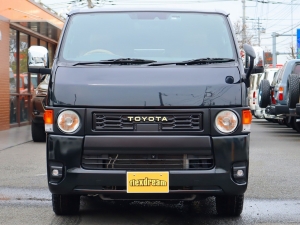 ハイエースバンアウトドア　キャンプ　車中泊　バンライフ　１BOX　ベッド　キャンピングカー