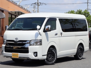 ハイエースＶアウトドア　キャンプ　車中泊　バンライフ　１BOX　ベッド　キャンピングカー