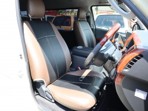 ハイエースワゴンアウトドア　キャンプ　車中泊　バンライフ　１BOX　ベッド　キャンピングカー