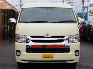 ハイエースワゴンアウトドア　キャンプ　車中泊　バンライフ　１BOX　ベッド　キャンピングカー