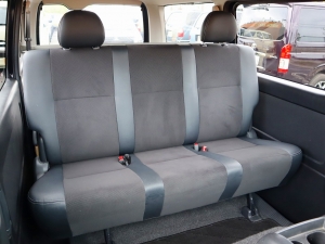 ハイエースバンアウトドア　キャンプ　車中泊　バンライフ　１BOX　ベッド　キャンピングカー