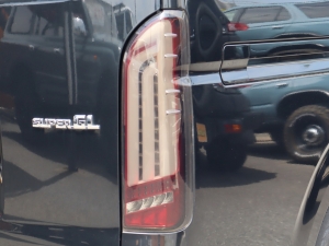 ハイエースバンアウトドア　キャンプ　車中泊　バンライフ　１BOX　ベッド　キャンピングカー