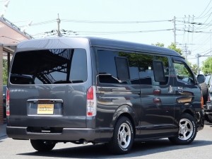 ハイエースバンアウトドア　キャンプ　車中泊　バンライフ　１BOX　ベッド　キャンピングカー