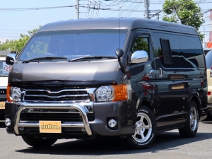 ハイエースバンアウトドア　キャンプ　車中泊　バンライフ　１BOX　ベッド　キャンピングカー