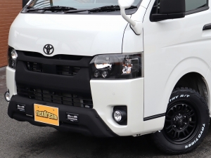 ハイエースバンアウトドア　キャンプ　車中泊　バンライフ　１BOX　ベッド　キャンピングカー