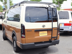 ハイエースバンキャンプ　アウトドア　レジャー　４ＷＤ　ＳＵＶ