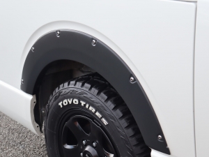 ハイエースバンキャンプ　アウトドア　レジャー　４ＷＤ　ＳＵＶ