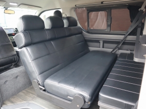 ハイエースワゴンキャンプ　アウトドア　レジャー　ＳＵＶ
