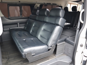 ハイエースワゴンキャンプ　アウトドア　レジャー　ＳＵＶ
