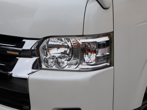 ハイエースワゴンキャンプ　アウトドア　レジャー　ＳＵＶ