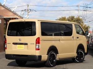 ハイエースバンキャンプ　アウトドア　レジャー　４ＷＤ　ＳＵＶ
