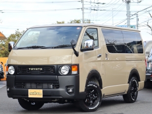 ハイエースバンキャンプ　アウトドア　レジャー　４ＷＤ　ＳＵＶ