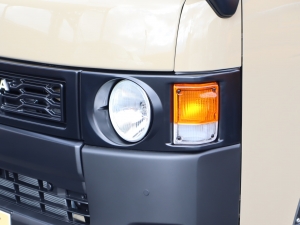 ハイエースバンキャンプ　アウトドア　レジャー　４ＷＤ　ＳＵＶ