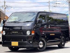 ハイエースＶ アウトドア　キャンプ　車中泊　バンライフ　１BOX　ベッド　キャンピングカー