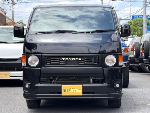 ハイエースバンアウトドア　キャンプ　車中泊　バンライフ　１BOX　ベッド　キャンピングカー