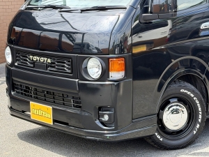 ハイエースバンアウトドア　キャンプ　車中泊　バンライフ　１BOX　ベッド　キャンピングカー