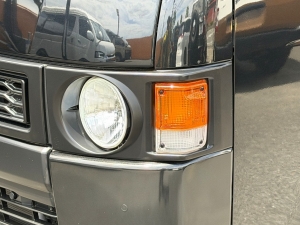 ハイエースバンアウトドア　キャンプ　車中泊　バンライフ　１BOX　ベッド　キャンピングカー