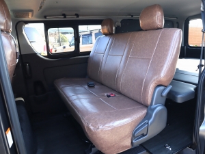 ハイエースバンアウトドア　キャンプ　車中泊　バンライフ　１BOX　ベッド　キャンピングカー