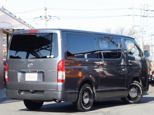 ハイエースバンアウトドア　キャンプ　車中泊　バンライフ　１BOX　ベッド　キャンピングカー