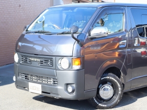 ハイエースバンアウトドア　キャンプ　車中泊　バンライフ　１BOX　ベッド　キャンピングカー
