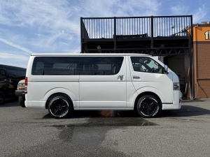 ハイエースバン特別仕様車　キャンプ　アウトドア　レジャー