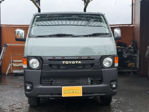 ハイエースバンキャンプ　アウトドア　レジャー　４ＷＤ　ＳＵＶ