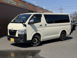 ハイエースバンアウトドア　キャンプ　車中泊　バンライフ　１BOX　ベッド　キャンピングカー