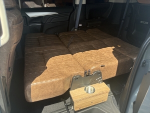 デリカＤ５キャンプ　アウトドア　レジャー　４ＷＤ　ＳＵＶ