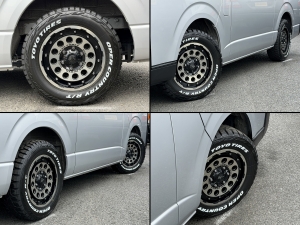 ハイエースバンアウトドア　キャンプ　車中泊　バンライフ　ベッド　
