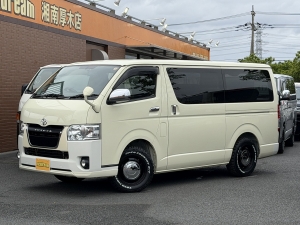 ハイエースバンキャンプ　アウトドア　レジャー　2ＷＤ　ＳＵＶ