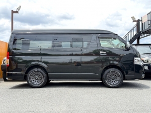 ハイエースワゴンアウトドア　キャンプ　車中泊　ベッド　キャンピングカー