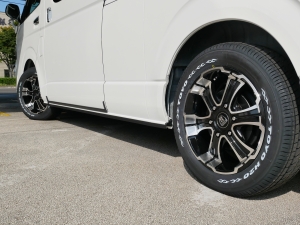 ハイエースワゴン新型　シーケンシャル　６速ＡＴ　ワゴン